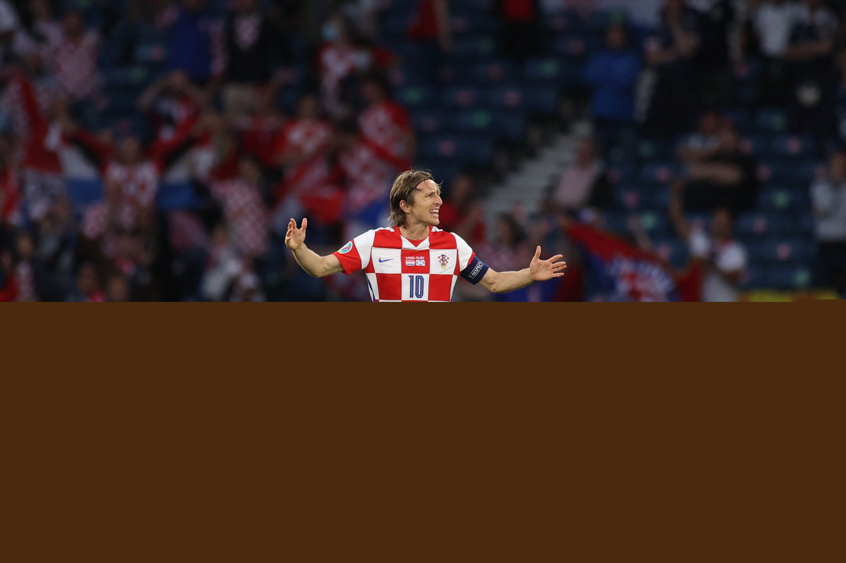 孔蒂：我承担全部责任，但每个人都不能只想自己的小菜园