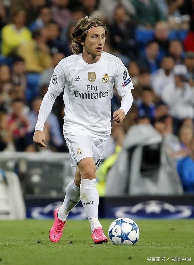 黄蜂半场36记三分追平NBA历史纪录