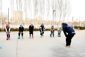 山东100-93青岛4利好！高诗岩游刃有余，谢智杰蜕变，陈林坚好使